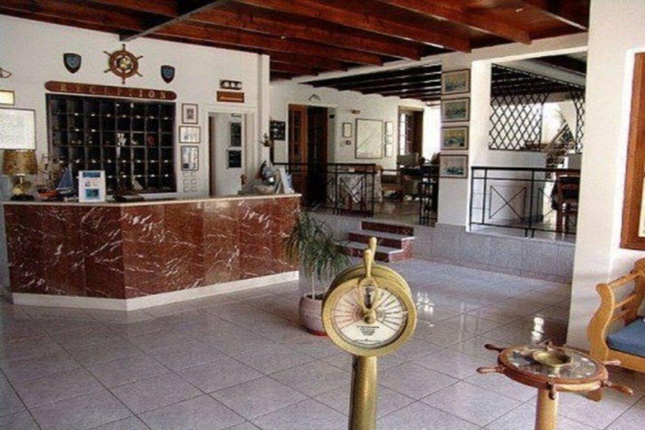 Christos Makrinos Rooms Αδάμας Εξωτερικό φωτογραφία