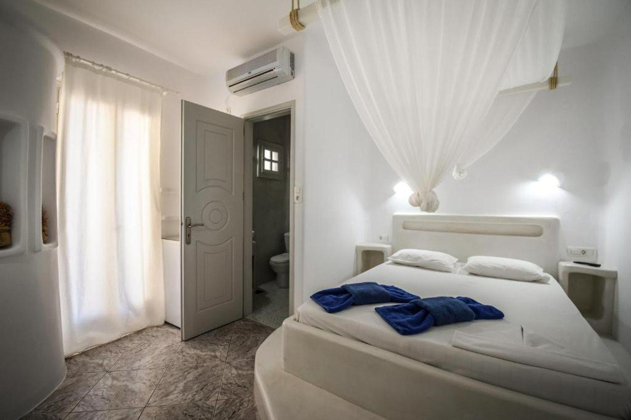 Christos Makrinos Rooms Αδάμας Εξωτερικό φωτογραφία