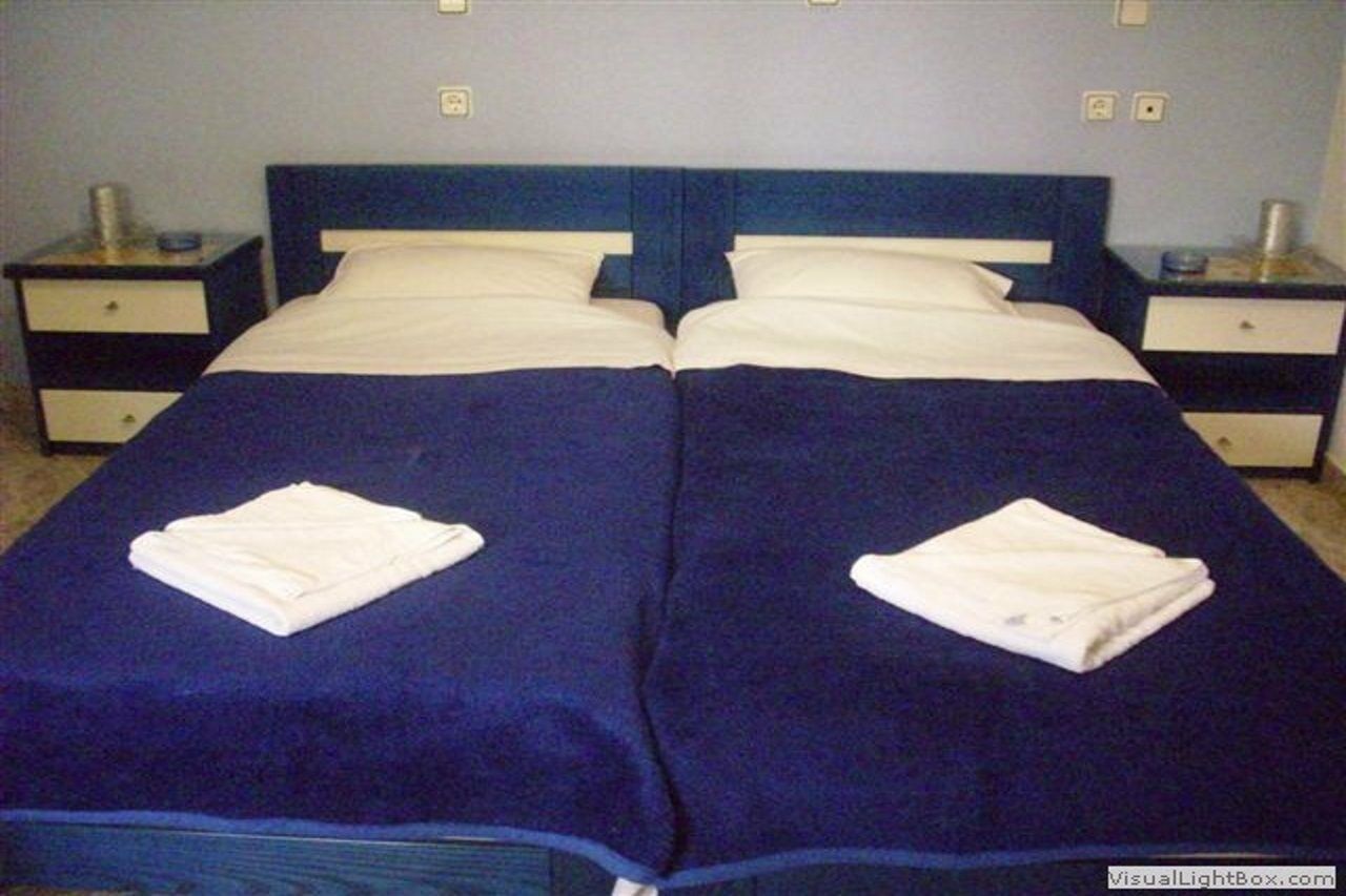 Christos Makrinos Rooms Αδάμας Εξωτερικό φωτογραφία